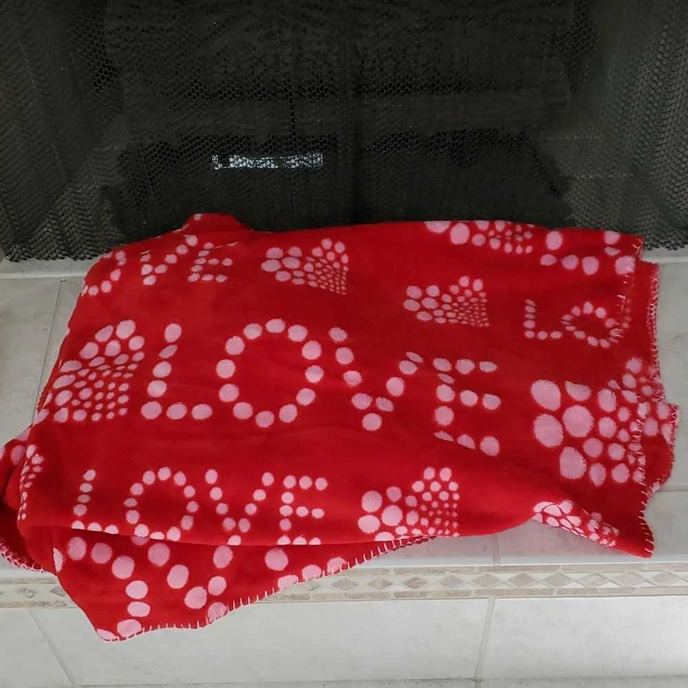 ❤ LOVE THROW ❤
